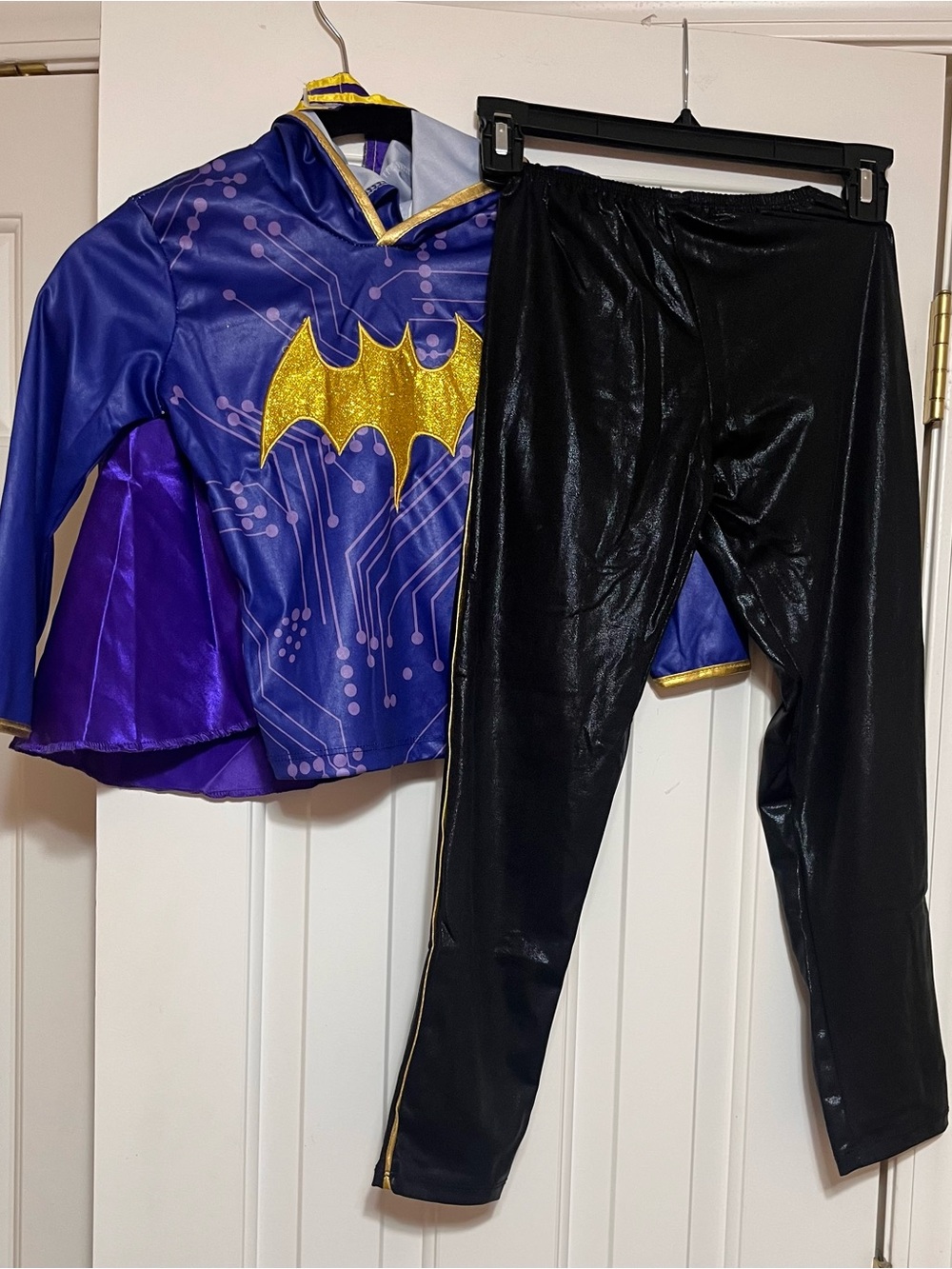 DC Super Hero Girls Batgirl Costume Set size M